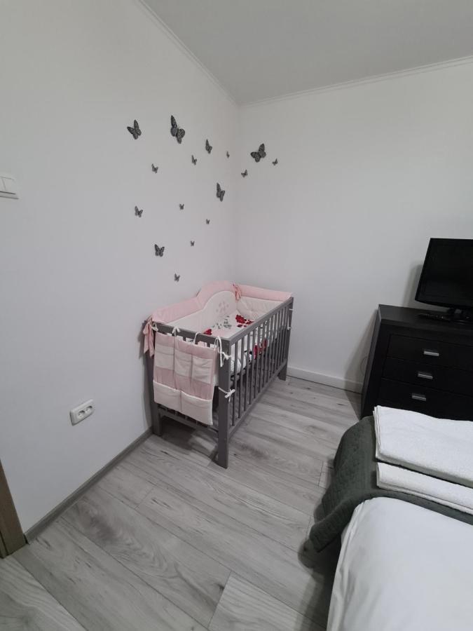 דירות חונדוארה Apartament Ultra Central 1 מראה חיצוני תמונה